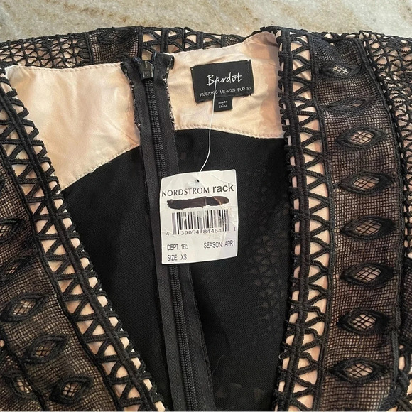 NEW Bardot Allegra Lace Sheath Black Dress size 4/XS - Picture 6 of 8